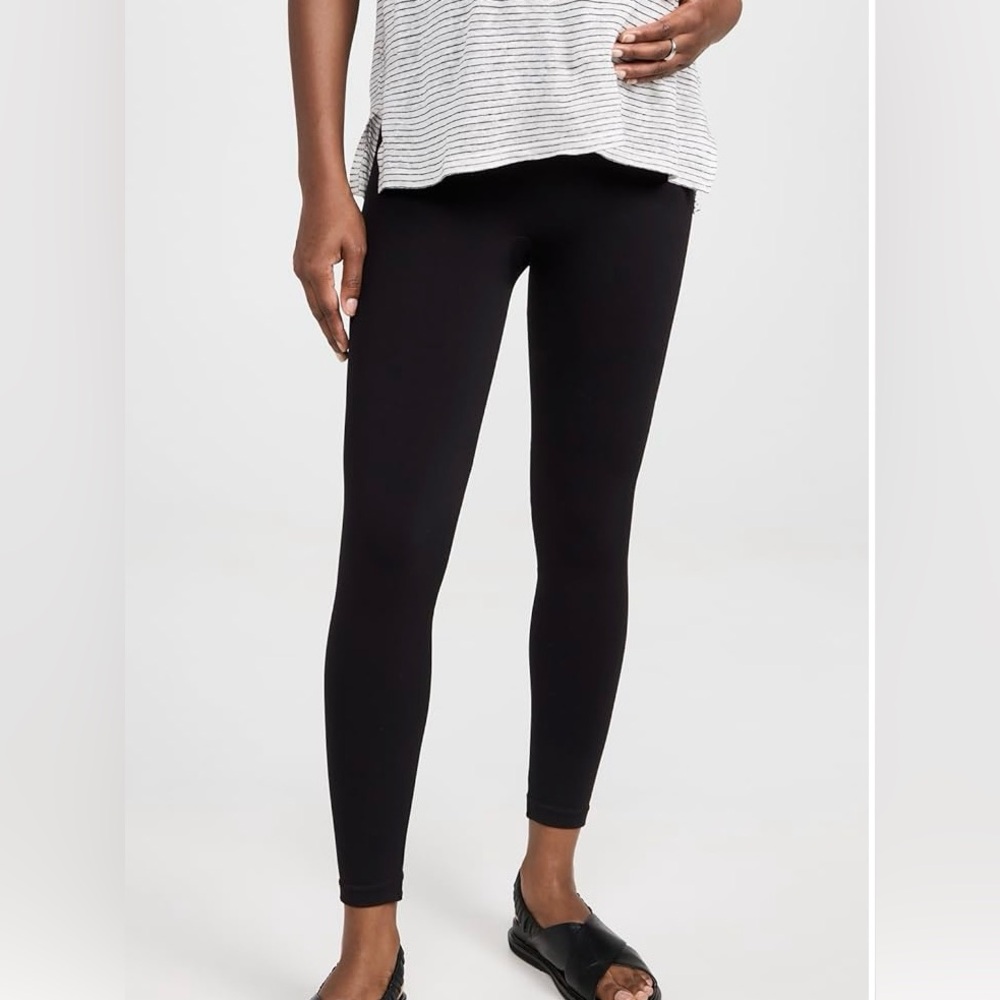 NWOT Spanx Maternity Look at Me Now Seamless Legging Size S Black